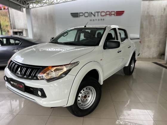 MITSUBISHI L200 TRITON 2.4 16V TURBO DIESEL GL CD 4X4 MANUAL